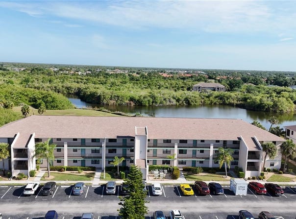 175 KINGS Highway, PUNTA GORDA, FL 33983