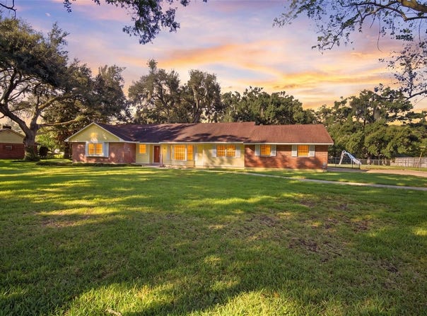 409 EL GRECO Drive, BRANDON, FL 33511