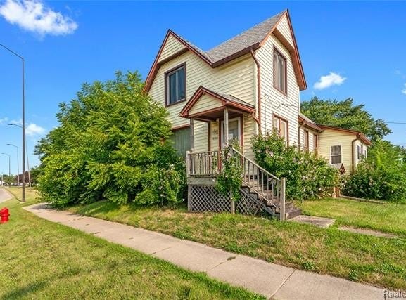 15602 Northline Road, Southgate, MI 48195