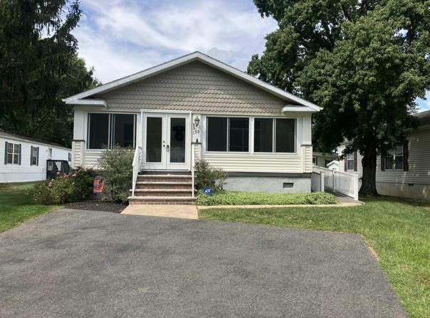 153 Libby Court, Spotswood, NJ 08884