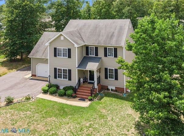 112 Central Parkway, Aylett, VA 23009
