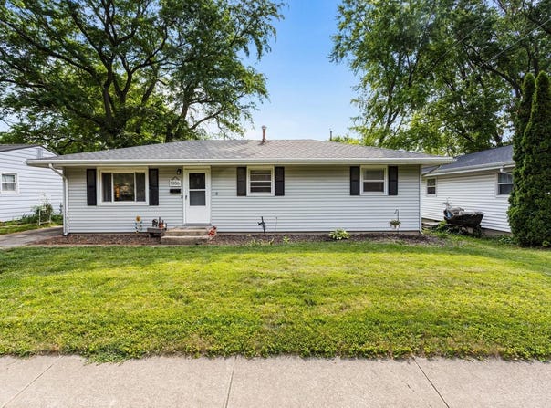 1306 Philo Road, Urbana, IL 61802