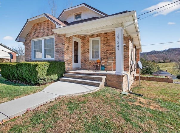 22247 Lincoln Circle, Damascus, VA 24236
