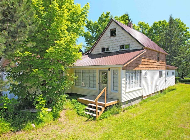 46520 Main Street, Dodgeville, MI 49921