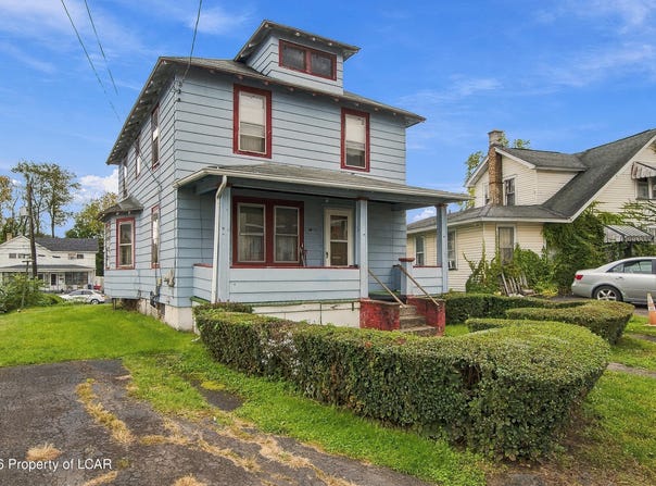 4 Barrett Avenue, Carbondale, PA 18407