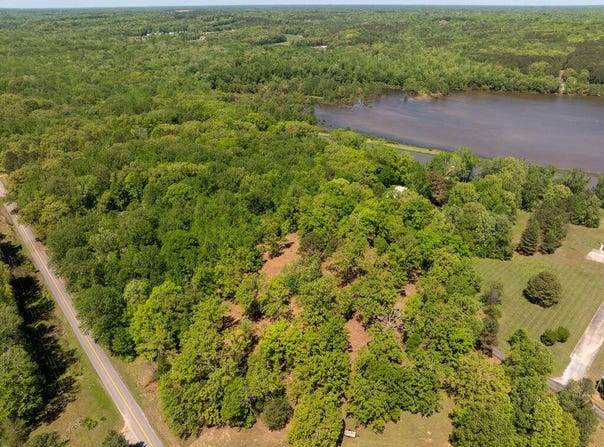 1 Sauger Lane, Murray, KY 42071