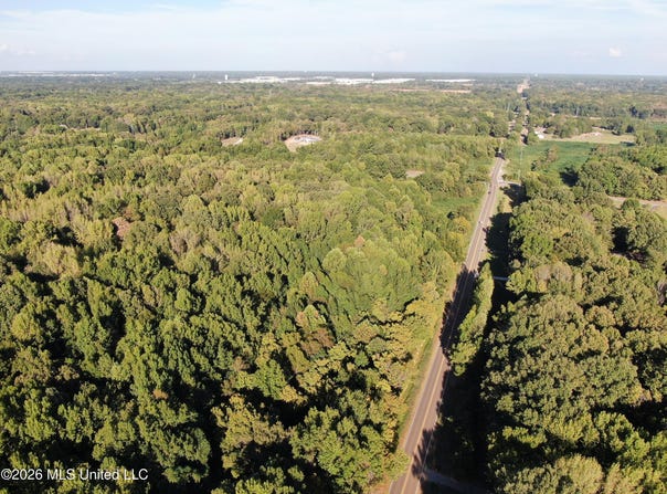 15 Tulane Road, Nesbit, MS 38651