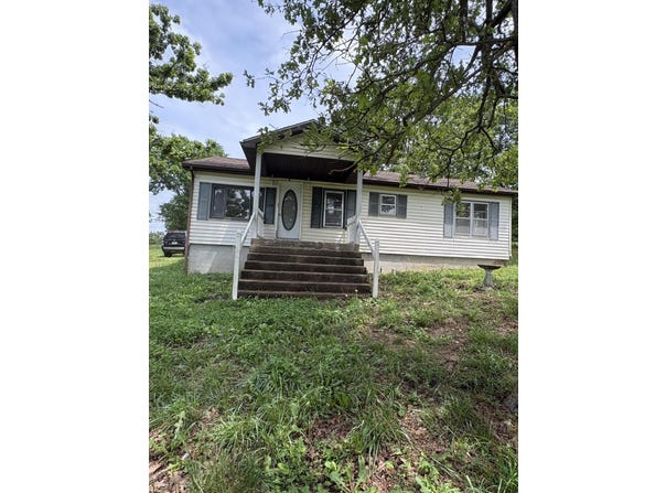 355 353 State Rd Mm, Buffalo, MO 65622
