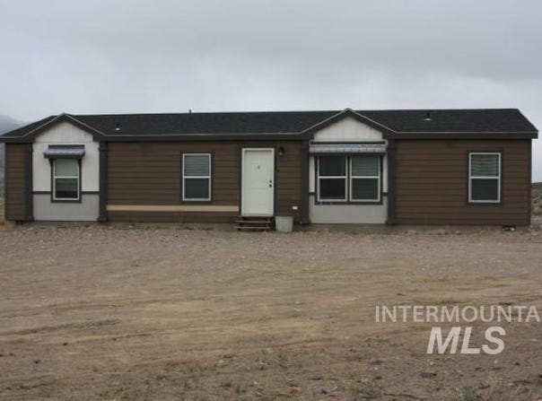 5893 Remington, Mackay, ID 83251