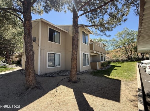 3865 E Leonesio Drive, Reno, NV 89512