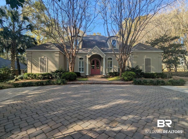 5 St Charles Place, Daphne, AL 36526