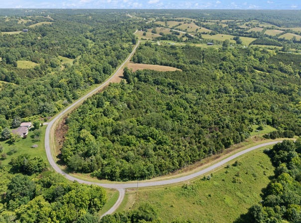 9999 Mann Road, Mount Olivet, KY 41064