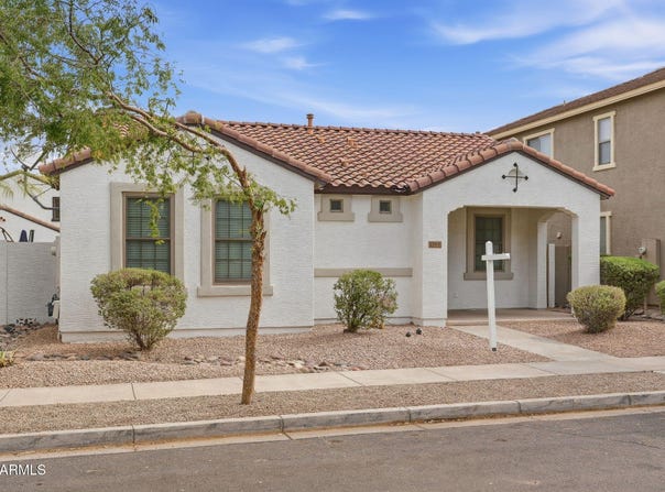 2764 E BART Street, Gilbert, AZ 85295