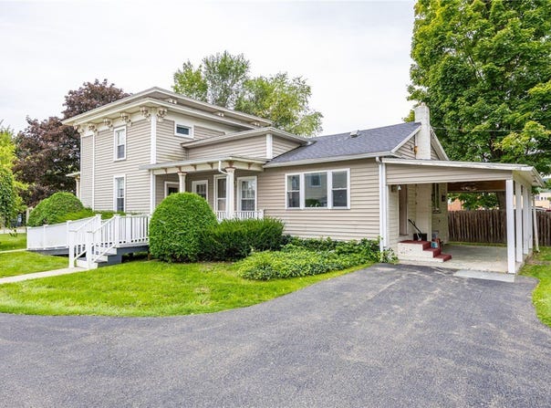 105 E Steuben Street, Bath, NY 14810