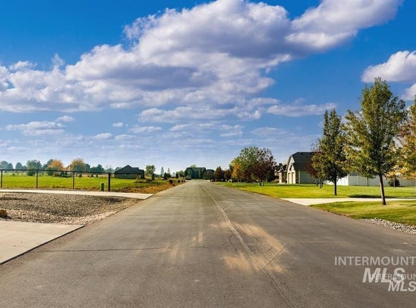 2537 E 3753, Twin Falls, ID 83301