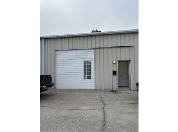 893 Gator Ln., Murrells Inlet, SC 29576