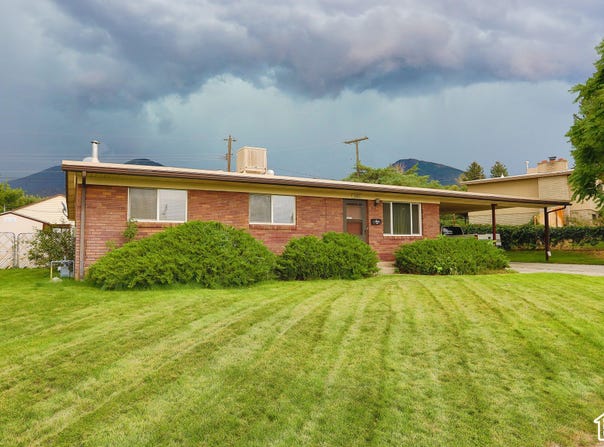 285 S THIRD St, Tooele, UT 84074