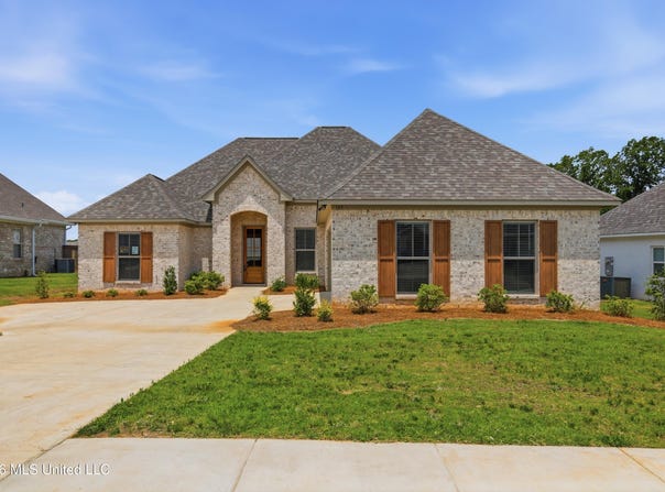 109 Willow Way, Canton, MS 39046