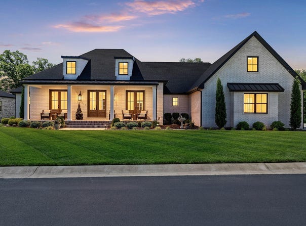 312 Copper Oaks Drive, Carl Junction, MO 64834