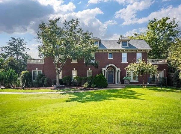 777 WEST Dr, Memphis, TN 38112