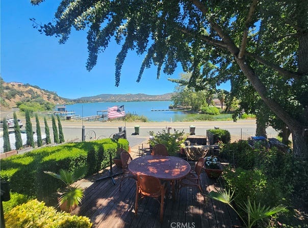 12022 E Highway 20, Clearlake Oaks, CA 95423