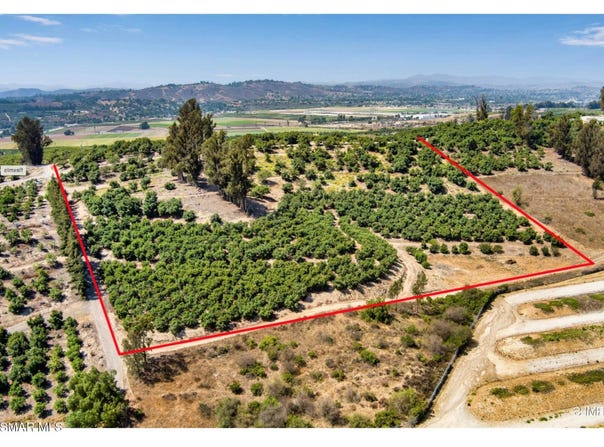 St. Maarten Drive, Moorpark, CA 93021