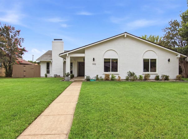 1902 Baylor Drive, Richardson, TX 75081