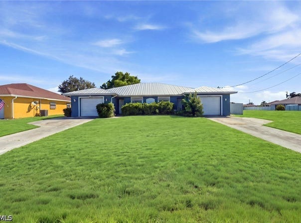 2027 / 2029 Andalusia Boulevard, Cape Coral, FL 33909