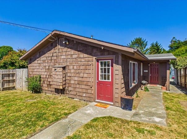 4460 Lewis Avenue, Eureka, CA 95503