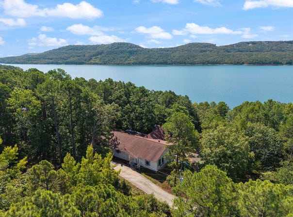 554 Emerald Cove, Shirley, AR 72153