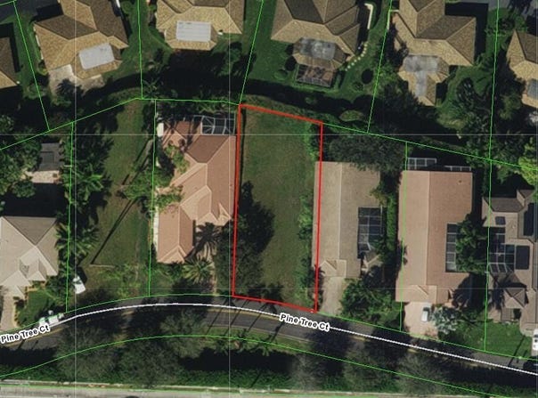 437 Pine Tree Court, Atlantis, FL 33462