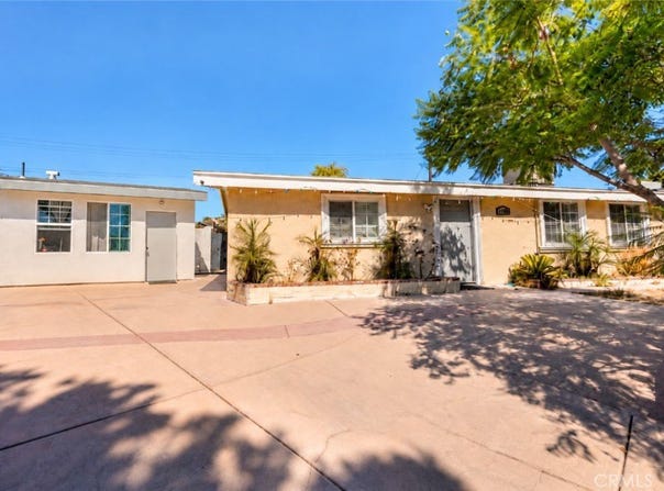 11848 Chadron, Pacoima, CA 91331