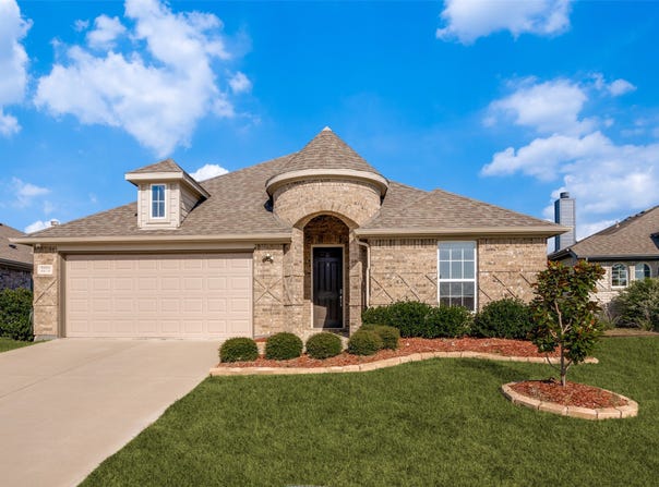 2272 Templin Avenue, Forney, TX 75126