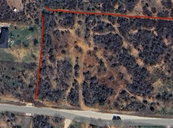 260 County Road 2662, Moore, TX 78057