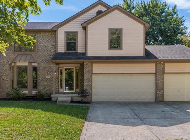 7565 Creekbend Drive, Pickerington, OH 43147