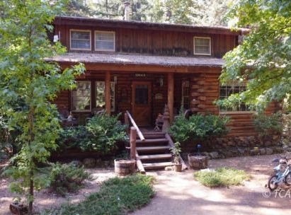 31 Lake Rd, Junction City, CA 96048