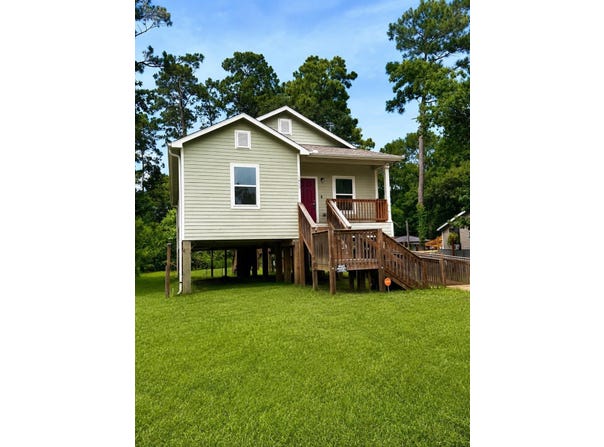 1455 Aloha, Vidor, TX 77662