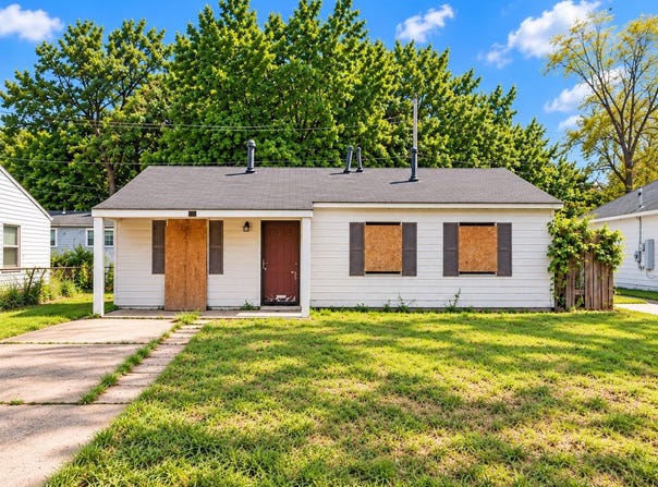 4450 SUNCREST Dr, Memphis, TN 38127
