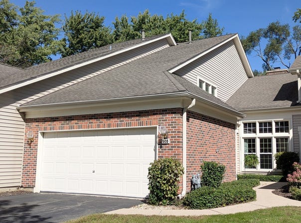 305 Stonefield Court, Schaumburg, IL 60173