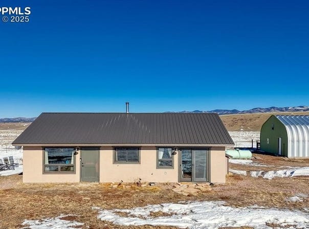 565 Pass Peak Drive, Westcliffe, CO 81252