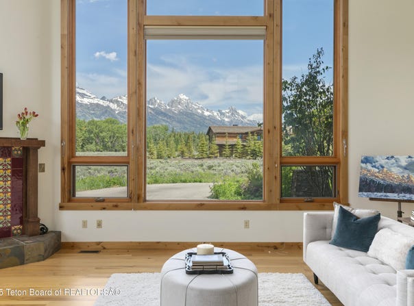 500 E SOLITUDE Drive, Jackson, WY 83001