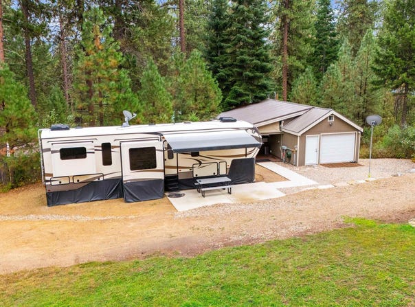 9 Shadow Lane, Garden Valley, ID 83622