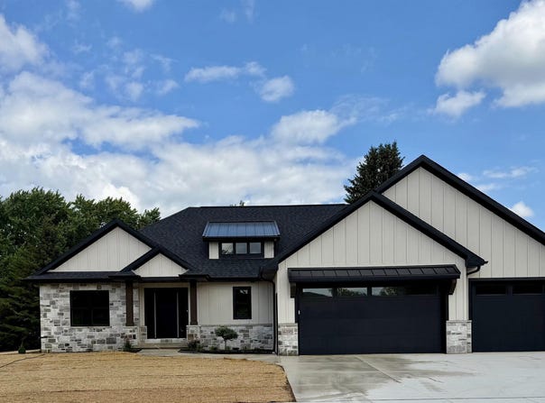 4195 HALF CROWN Run, DE PERE, WI 54115