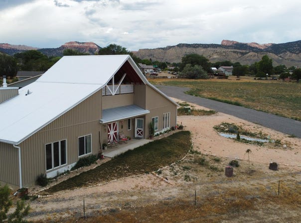 248 E 50 S, Tropic, UT 84776