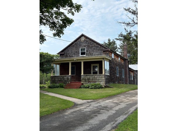 142 McEwan, Canajoharie, NY 13317