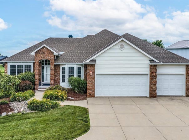 3375 PRAIRIE N Circle, LOGAN, IA 51546