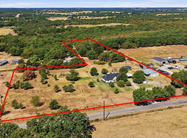 1870 Ross Lane, Springtown, TX 76082