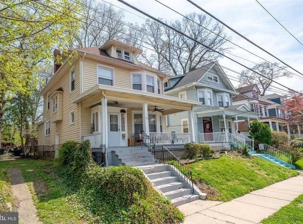 28 OAK Lane, TRENTON, NJ 08618