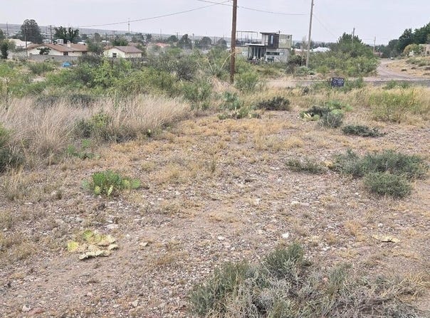 N Hermosa, Marfa, TX 79843