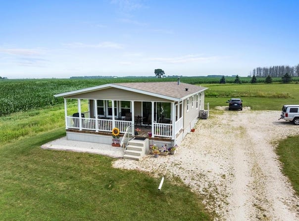 N8342 Hwy 42, Algoma, WI 54201